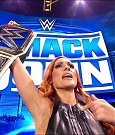 WWE_Friday_Night_SmackDown_2021_09_03_720p_HDTV_x264-NWCHD_mp4_001694160.jpg