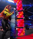 WWE_Friday_Night_SmackDown_2021_09_17_720p_HDTV_x264-NWCHD_mp4_004863716.jpg