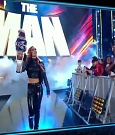 WWE_Friday_Night_SmackDown_2021_09_24_1080p_HDTV_x264-NWCHD_mp4_000082115.jpg