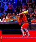 WWE_Friday_Night_SmackDown_2021_09_24_1080p_HDTV_x264-NWCHD_mp4_000243243.jpg