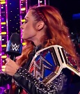 WWE_Friday_Night_SmackDown_2021_09_24_1080p_HDTV_x264-NWCHD_mp4_000443643.jpg