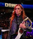 WWE_Friday_Night_SmackDown_2021_09_24_1080p_HDTV_x264-NWCHD_mp4_000469902.jpg