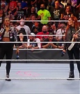 WWE_Friday_Night_SmackDown_2021_09_24_1080p_HDTV_x264-NWCHD_mp4_000497230.jpg