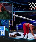 WWE_Friday_Night_SmackDown_2021_10_01_720p_HDTV_x264-NWCHD_mp4_004736416.jpg