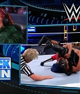 WWE_Friday_Night_SmackDown_2021_10_01_720p_HDTV_x264-NWCHD_mp4_004739219.jpg