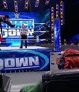 WWE_Friday_Night_SmackDown_2021_10_01_720p_HDTV_x264-NWCHD_mp4_004900380.jpg
