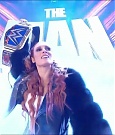 WWE_Monday_Night_Raw_2021_10_04_720p_HDTV_x264-NWCHD_mp4_000165598.jpg