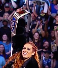 WWE_Monday_Night_Raw_2021_10_04_720p_HDTV_x264-NWCHD_mp4_000189422.jpg