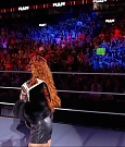 WWE_Monday_Night_Raw_2021_10_04_720p_HDTV_x264-NWCHD_mp4_000257857.jpg