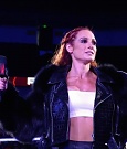 WWE_Monday_Night_Raw_2021_10_04_720p_HDTV_x264-NWCHD_mp4_000374874.jpg