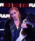 WWE_Monday_Night_Raw_2021_10_04_720p_HDTV_x264-NWCHD_mp4_000417150.jpg