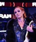 WWE_Monday_Night_Raw_2021_10_04_720p_HDTV_x264-NWCHD_mp4_000417850.jpg