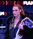 WWE_Monday_Night_Raw_2021_10_04_720p_HDTV_x264-NWCHD_mp4_000426259.jpg