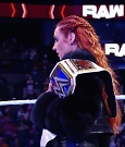 WWE_Monday_Night_Raw_2021_10_04_720p_HDTV_x264-NWCHD_mp4_000428361.jpg