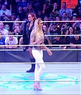 WWE_Monday_Night_Raw_2021_10_04_720p_HDTV_x264-NWCHD_mp4_000471804.jpg