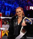 WWE_Monday_Night_Raw_2021_10_04_720p_HDTV_x264-NWCHD_mp4_000503336.jpg