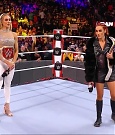WWE_Monday_Night_Raw_2021_10_04_720p_HDTV_x264-NWCHD_mp4_000568501.jpg