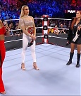 WWE_Monday_Night_Raw_2021_10_04_720p_HDTV_x264-NWCHD_mp4_000611944.jpg