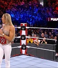 WWE_Monday_Night_Raw_2021_10_04_720p_HDTV_x264-NWCHD_mp4_000644877.jpg