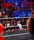 WWE_Monday_Night_Raw_2021_10_04_720p_HDTV_x264-NWCHD_mp4_000735267.jpg