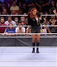 WWE_Monday_Night_Raw_2021_10_04_720p_HDTV_x264-NWCHD_mp4_000766799.jpg