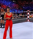 WWE_Monday_Night_Raw_2021_10_04_720p_HDTV_x264-NWCHD_mp4_000807640.jpg