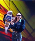 WWE_Monday_Night_Raw_2021_10_04_720p_HDTV_x264-NWCHD_mp4_006942037.jpg