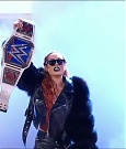 WWE_Monday_Night_Raw_2021_10_04_720p_HDTV_x264-NWCHD_mp4_006949044.jpg