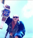WWE_Monday_Night_Raw_2021_10_04_720p_HDTV_x264-NWCHD_mp4_006949745.jpg