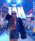 WWE_Monday_Night_Raw_2021_10_04_720p_HDTV_x264-NWCHD_mp4_006956051.jpg