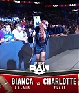 WWE_Monday_Night_Raw_2021_10_04_720p_HDTV_x264-NWCHD_mp4_006966561.jpg
