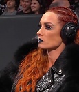 WWE_Monday_Night_Raw_2021_10_04_720p_HDTV_x264-NWCHD_mp4_007196392.jpg