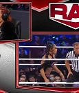 WWE_Monday_Night_Raw_2021_10_04_720p_HDTV_x264-NWCHD_mp4_007444040.jpg
