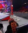 WWE_Monday_Night_Raw_2021_10_04_720p_HDTV_x264-NWCHD_mp4_007507804.jpg