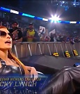 WWE_Friday_Night_SmackDown_2021_10_08_720p_HDTV_x264-NWCHD_mp4_000227760.jpg
