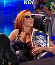 WWE_Friday_Night_SmackDown_2021_10_08_720p_HDTV_x264-NWCHD_mp4_000254387.jpg