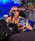 WWE_Friday_Night_SmackDown_2021_10_08_720p_HDTV_x264-NWCHD_mp4_000258591.jpg