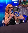 WWE_Friday_Night_SmackDown_2021_10_08_720p_HDTV_x264-NWCHD_mp4_000262095.jpg