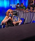 WWE_Friday_Night_SmackDown_2021_10_08_720p_HDTV_x264-NWCHD_mp4_000266299.jpg