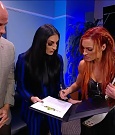 WWE_Friday_Night_SmackDown_2021_10_08_720p_HDTV_x264-NWCHD_mp4_004520905.jpg