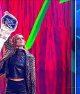 WWE_Supersized_SmackDown_2021_10_15_720p_HDTV_x264-NWCHD_mp4_004822595.jpg