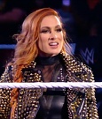 WWE_Supersized_SmackDown_2021_10_15_720p_HDTV_x264-NWCHD_mp4_004886258.jpg