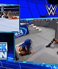 WWE_Supersized_SmackDown_2021_10_15_720p_HDTV_x264-NWCHD_mp4_006174579.jpg