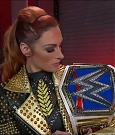 WWE_Friday_Night_SmackDown_2021_10_22_720p_HDTV_x264-Star_mkv_002877113.jpg