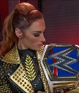 WWE_Friday_Night_SmackDown_2021_10_22_720p_HDTV_x264-Star_mkv_002877513.jpg