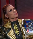 WWE_Friday_Night_SmackDown_2021_10_22_720p_HDTV_x264-Star_mkv_002890726.jpg