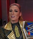 WWE_Friday_Night_SmackDown_2021_10_22_720p_HDTV_x264-Star_mkv_002898334.jpg