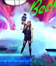 WWE_Friday_Night_SmackDown_2021_10_22_720p_HDTV_x264-Star_mkv_004641876.jpg