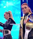 WWE_Friday_Night_SmackDown_2021_10_22_720p_HDTV_x264-Star_mkv_004900634.jpg