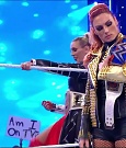 WWE_Friday_Night_SmackDown_2021_10_22_720p_HDTV_x264-Star_mkv_004901835.jpg